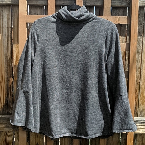 Anthropologie | Postmark Bell Sleeve Turtle Neck - Picture 3 of 10